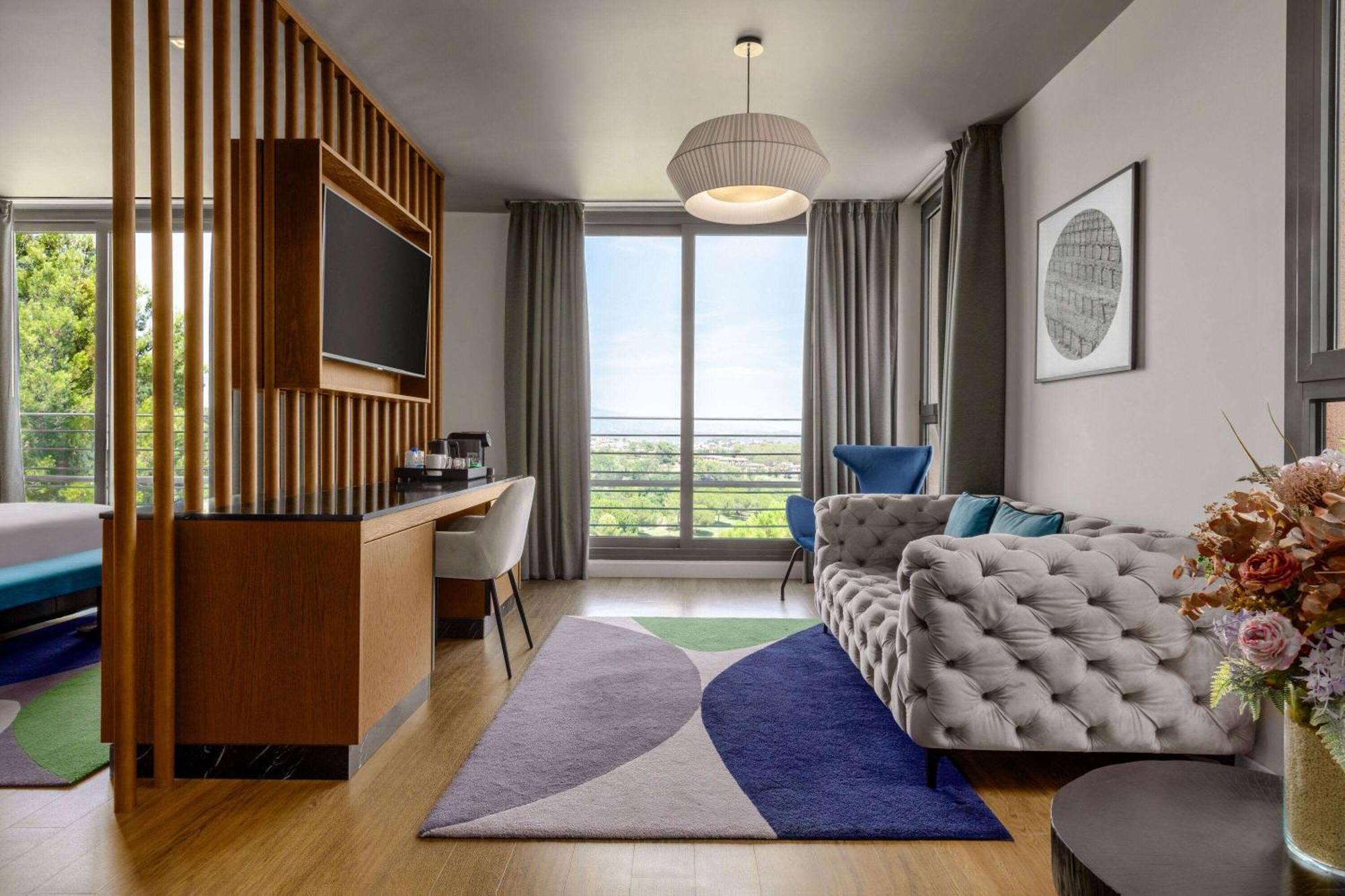 Dolce By Wyndham Barcelona Resort Sant Esteve Sesrovires Luaran gambar