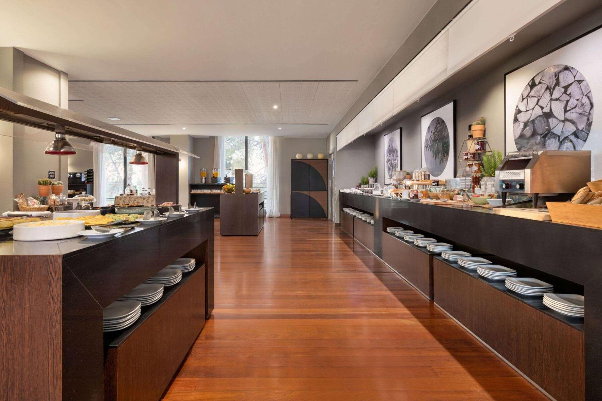 Dolce By Wyndham Barcelona Resort Sant Esteve Sesrovires Luaran gambar