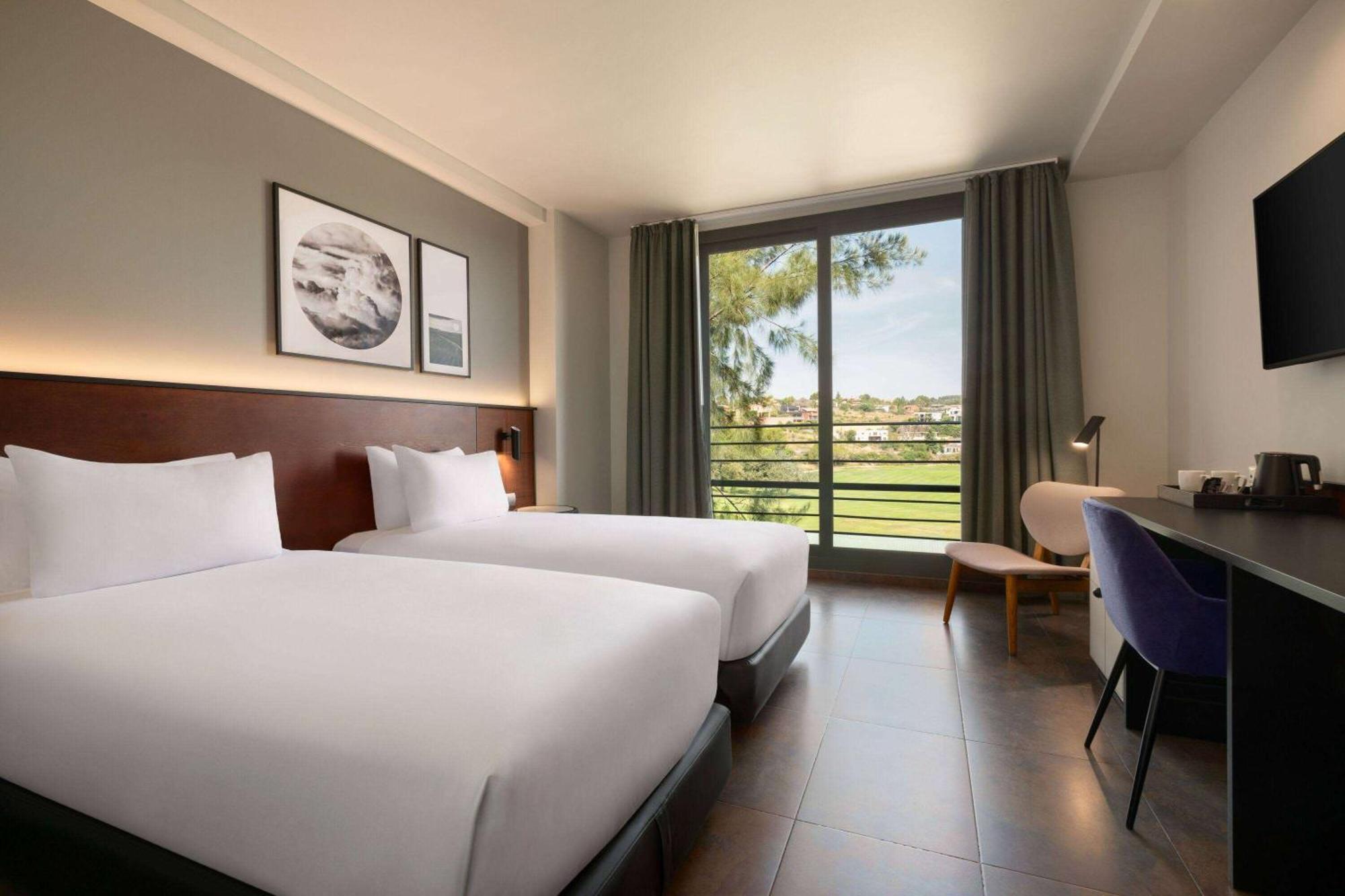 Dolce By Wyndham Barcelona Resort Sant Esteve Sesrovires Luaran gambar