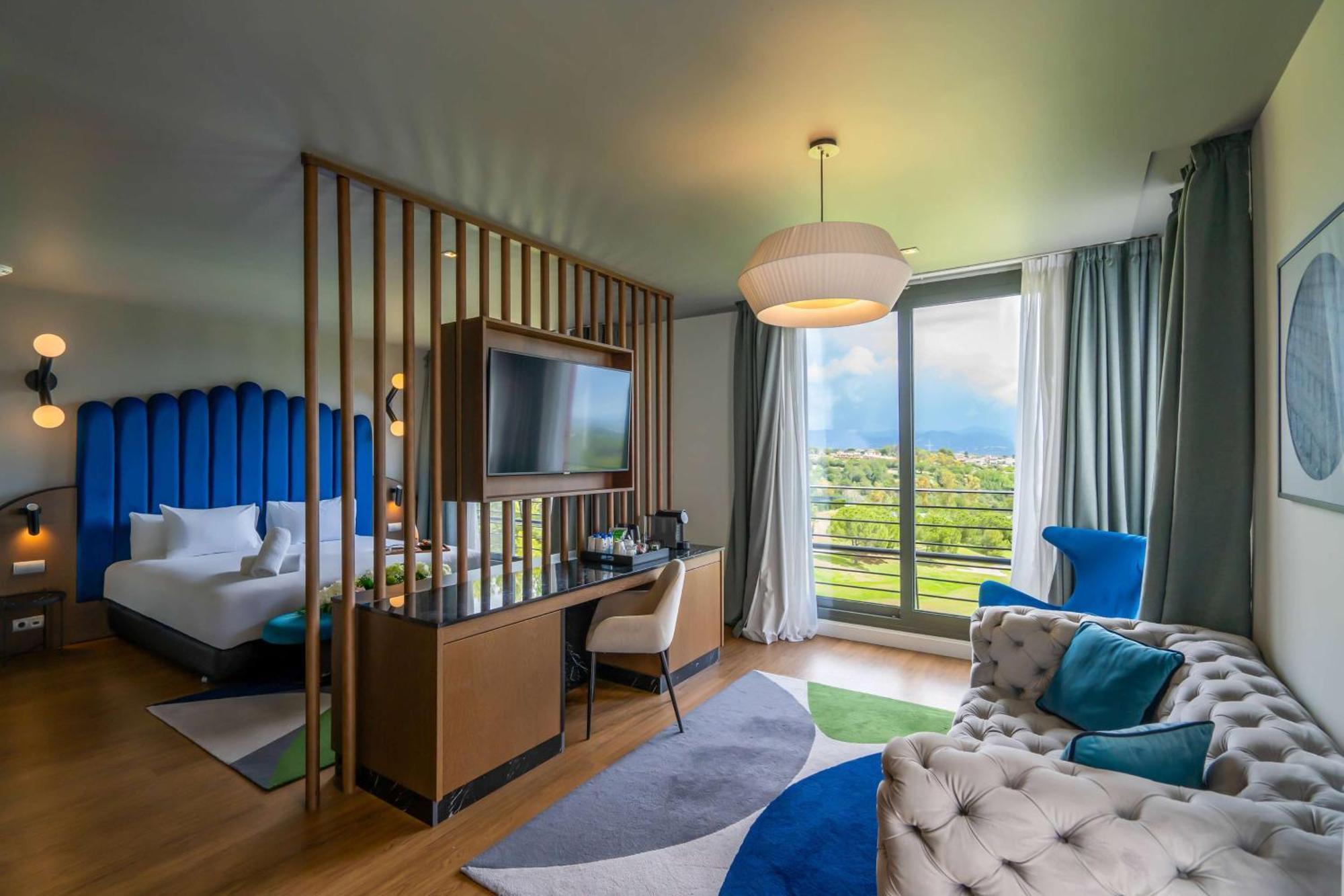 Dolce By Wyndham Barcelona Resort Sant Esteve Sesrovires Luaran gambar