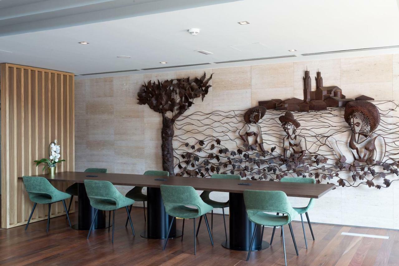 Dolce By Wyndham Barcelona Resort Sant Esteve Sesrovires Luaran gambar